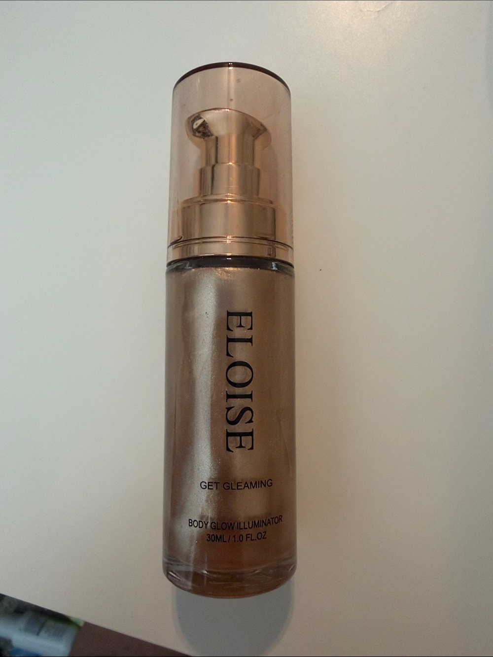 Eloise Get Gleaming Body Glow Illuminator - Champagne Rich